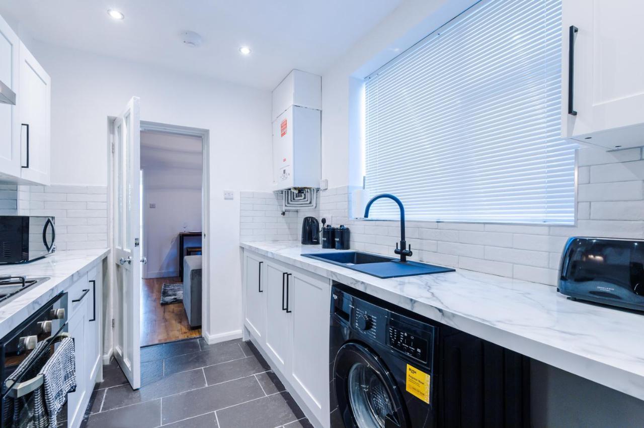 3 Bedroom House Manchester Hosted By Mcr Dens 외부 사진