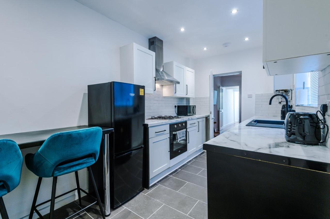 3 Bedroom House Manchester Hosted By Mcr Dens 외부 사진