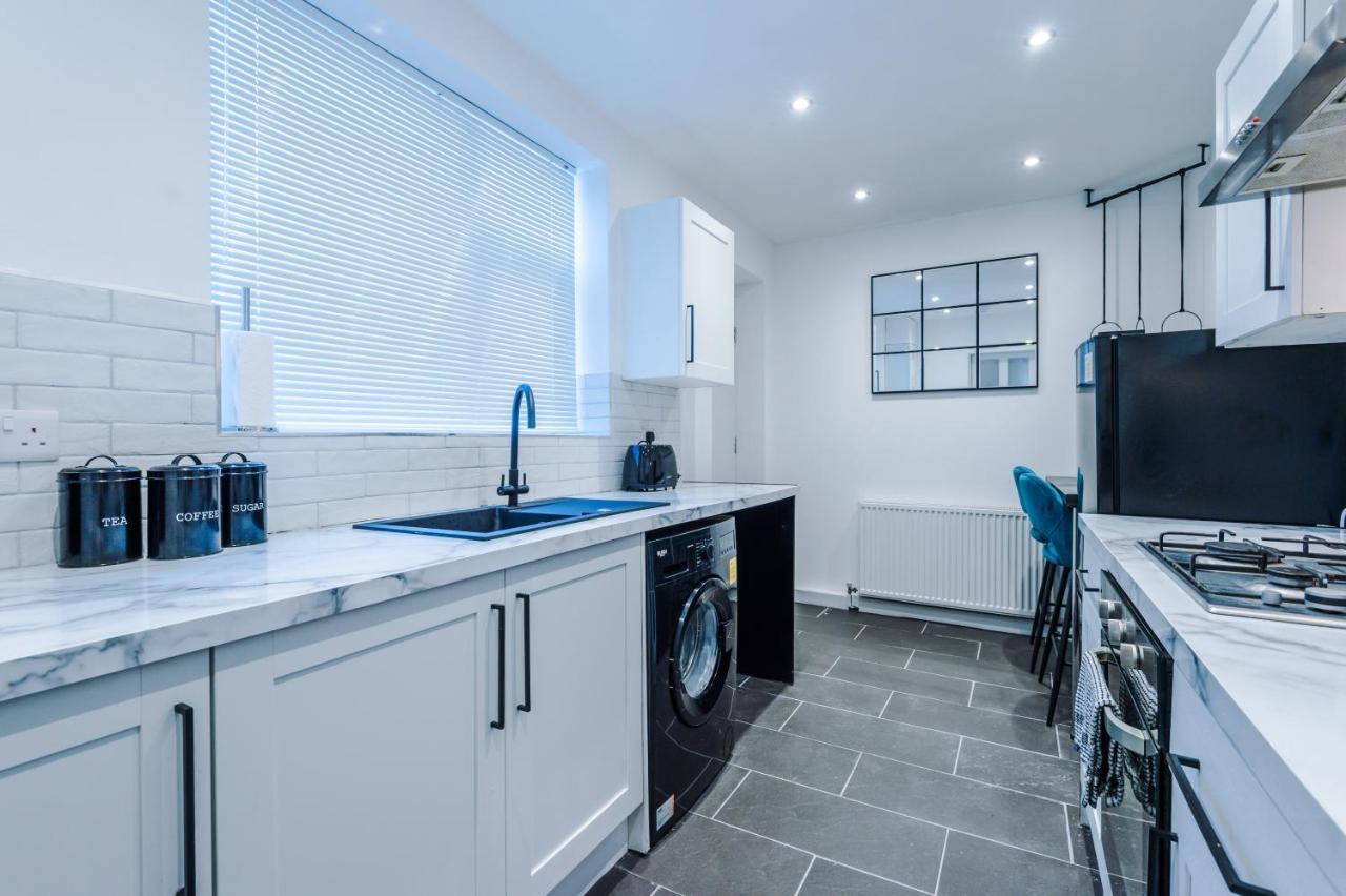 3 Bedroom House Manchester Hosted By Mcr Dens 외부 사진
