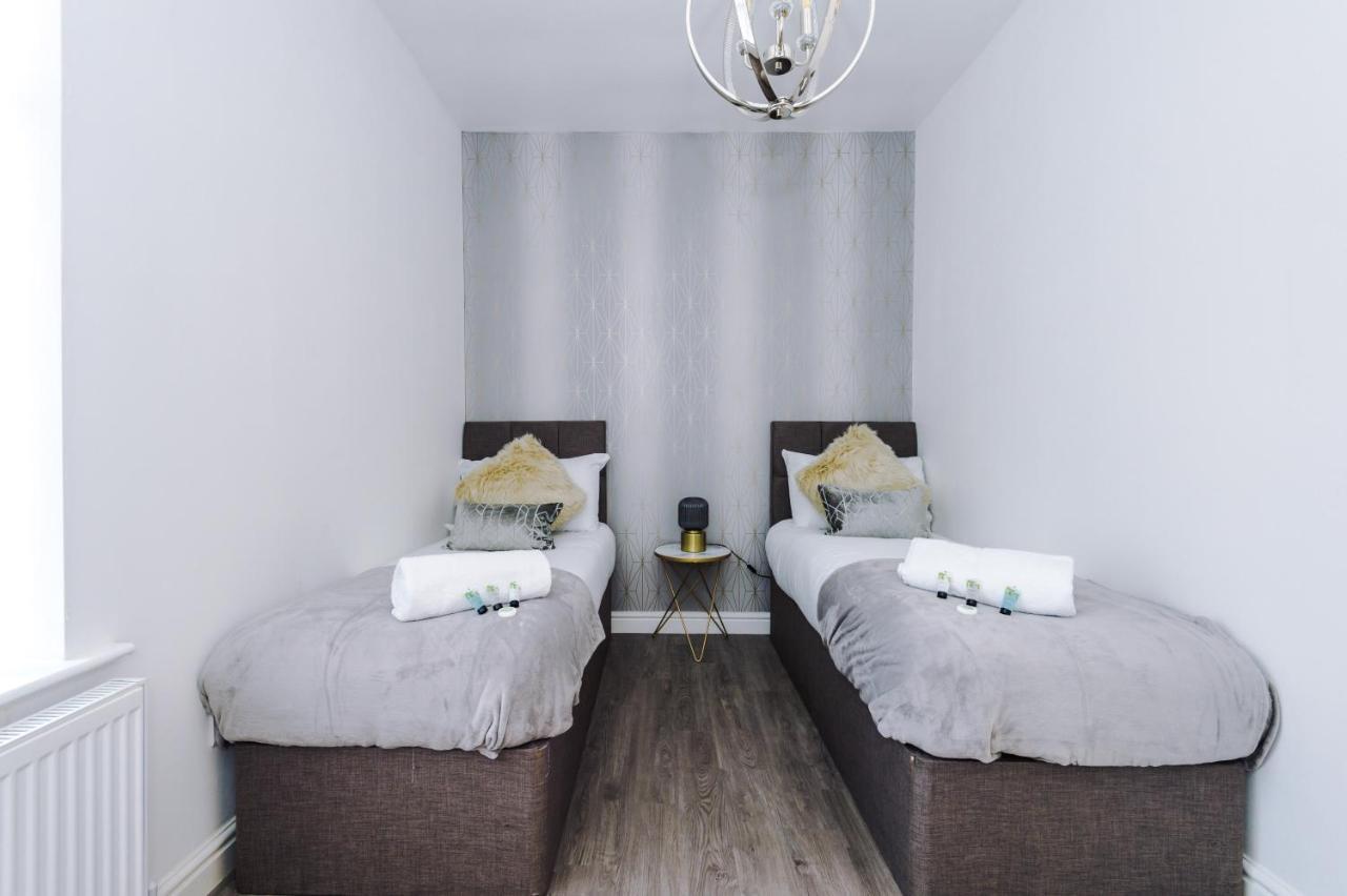 3 Bedroom House Manchester Hosted By Mcr Dens 외부 사진